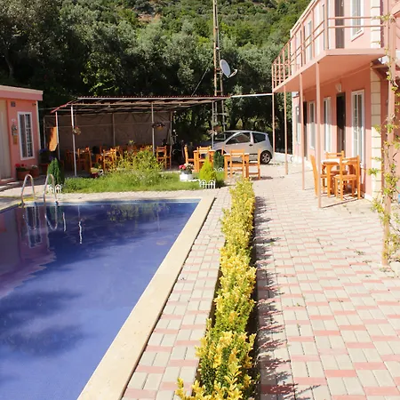 Ali Baba Butik Hotel *