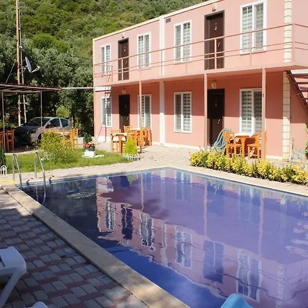 Ali Baba Butik Hotel *