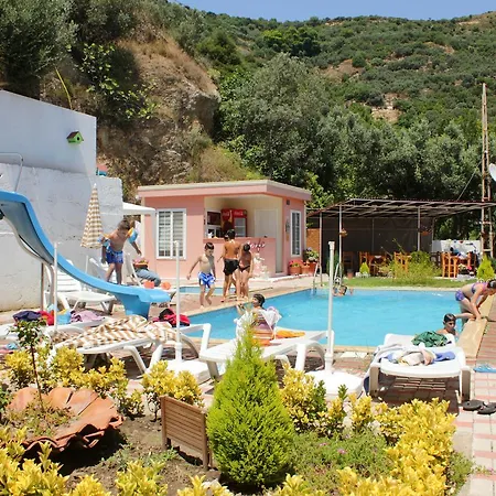 Ali Baba Butik Hotel *